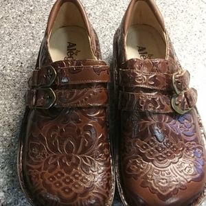 Brand new tooled leather Alegria shoes.